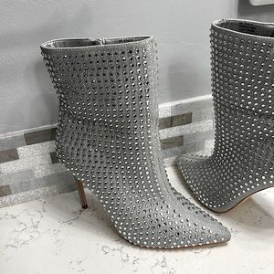 Rhinestone silver booties ✨🪩